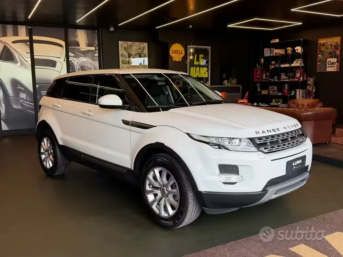 Begagnad Land Rover Range Rover evoque Pure 150 HK (110 kW) 2014 Vit SUV