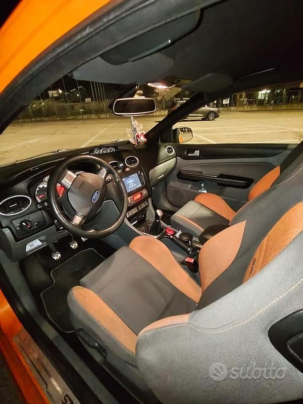 Usata Ford Focus ST 226 CV (166 kW) 2008 Berlina