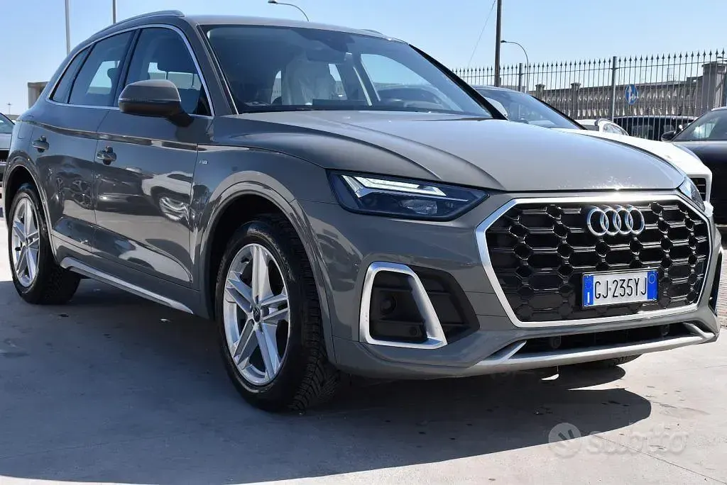 Usata Audi Q5 S-Line 163 CV (119 kW) 2022 Grigio SUV
