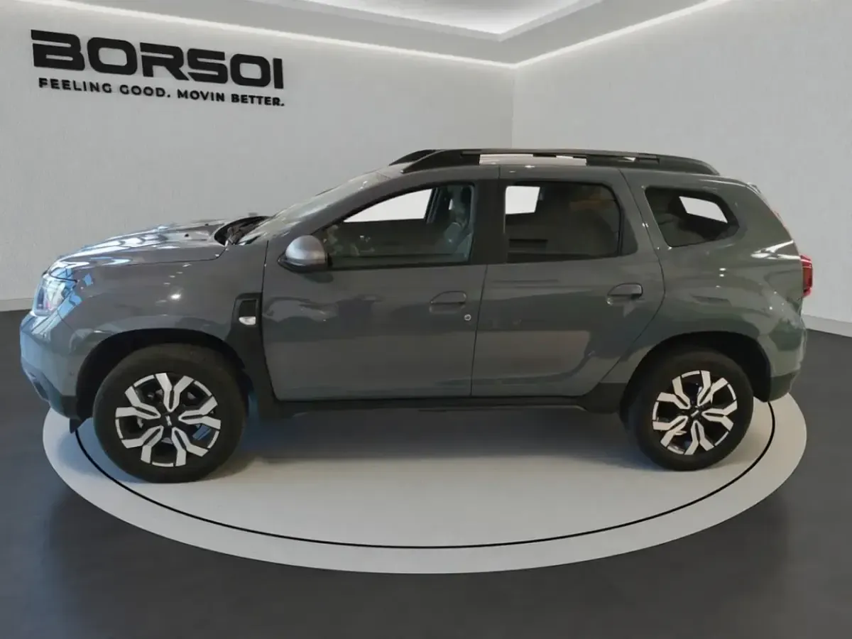 Usata Dacia Duster Journey 101 CV (74 kW) 2024 Grigio road SUV