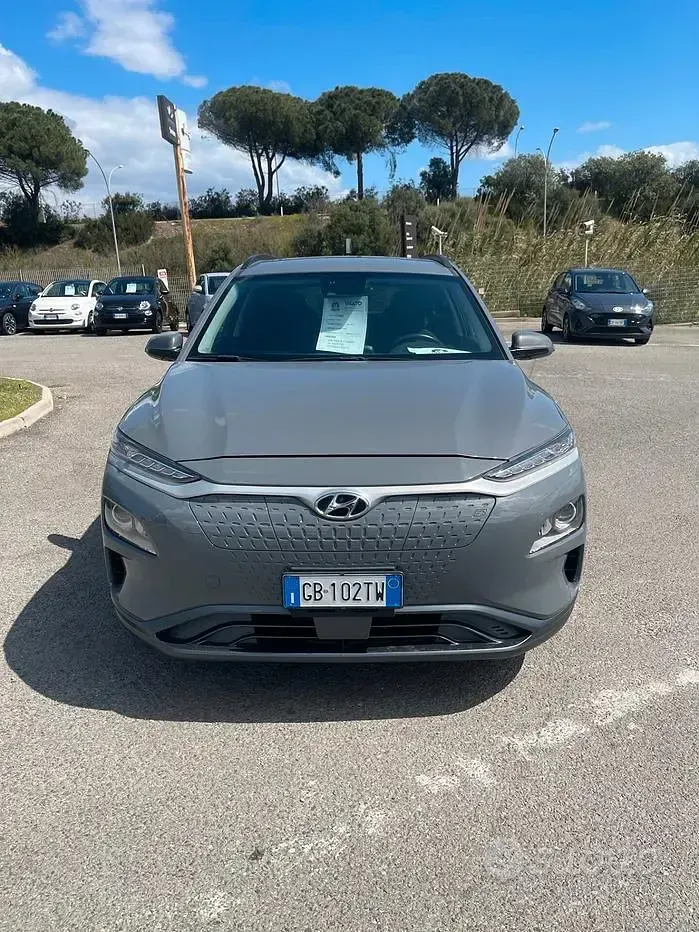 Usata Hyundai Kona XPrime 27 kW (38 CV) 2020 Grigio SUV