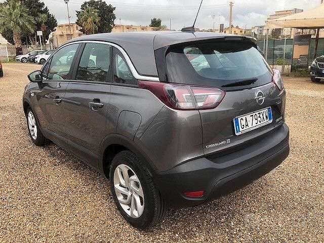 Usata Opel Crossland X 102 CV (75 kW) 2020 Grigio SUV