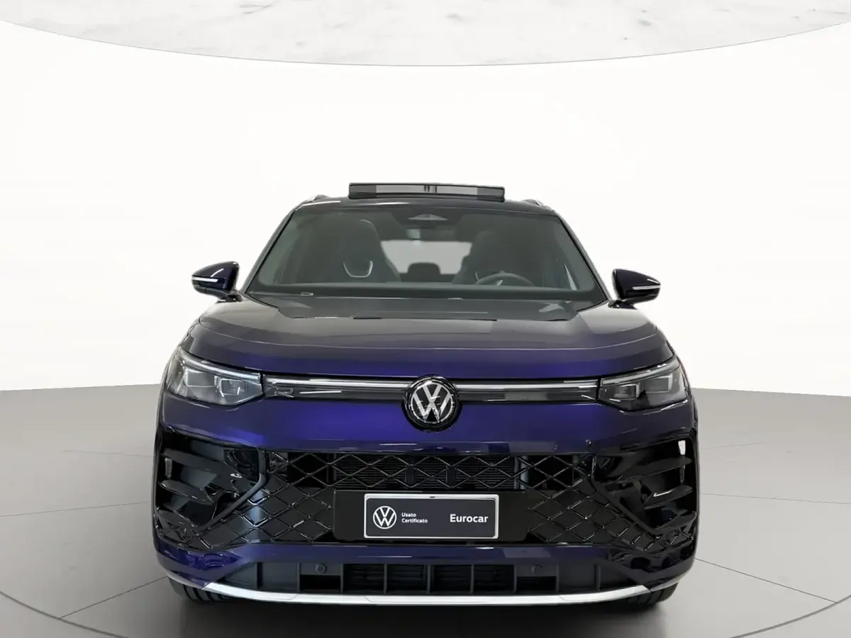 Nuova VW Tayron R-line 193 CV (141 kW) 2026 Ultraviolet metallizzato SUV
