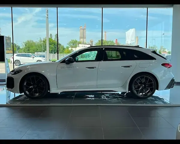 Nuova Audi RS5 Ambiente 639 CV (469 kW) 2026 Bianco Station wagon