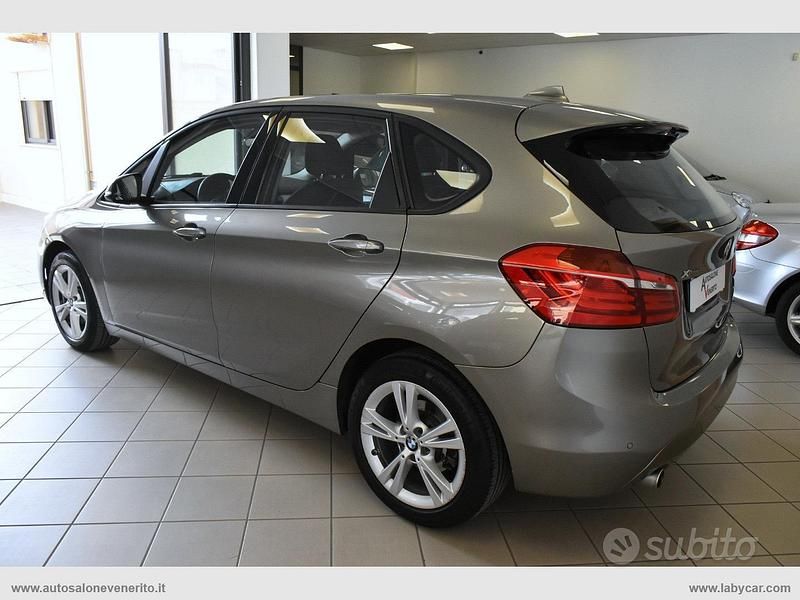 Usata BMW 220 Active Tourer Luxury Line 190 CV (139 kW) 2015 Beige Monovolume