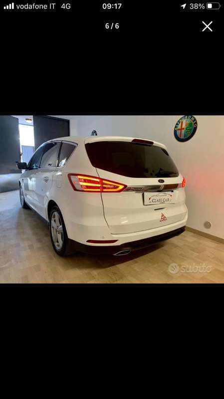 Usato 2017 Ford S-MAX 2.0 Diesel 179 CV (18.900 €)