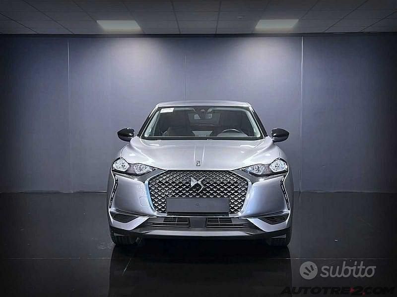 Usata DS Automobiles DS3 Crossback So Chic 102 CV (75 kW) 2022 Nero SUV