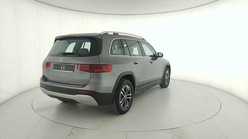 Usata Mercedes GLB180 Advanced 116 CV (85 kW) 2025 Grigio SUV