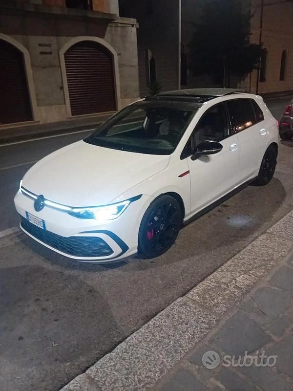 Usata VW Golf VIII 2024 Bianco Berlina
