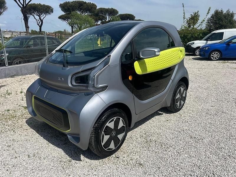 Usata XEV Yoyo 2023 Grigio Utilitaria
