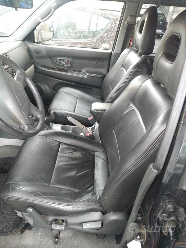 Usata Mitsubishi Pajero Sport 2002 Nero SUV