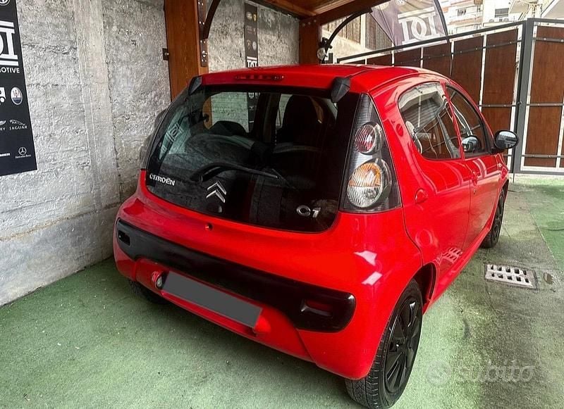 Usata Citroën C1 67 CV (49 kW) 2010 Rosso Utilitaria