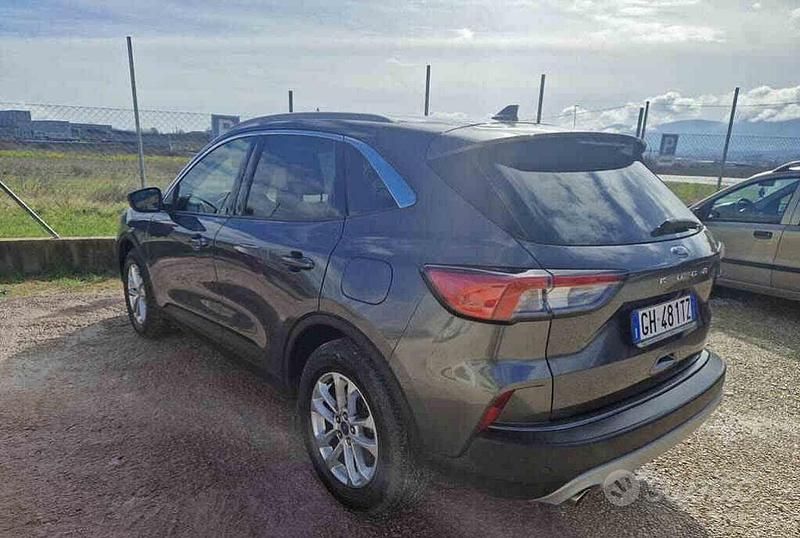 Usata Ford Kuga Business Edition 120 CV (88 kW) 2022 Grigio SUV