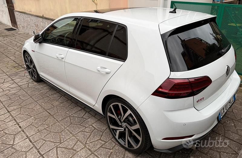 Usata VW Golf VII GTI 245 CV (180 kW) 2020 Bianco Berlina