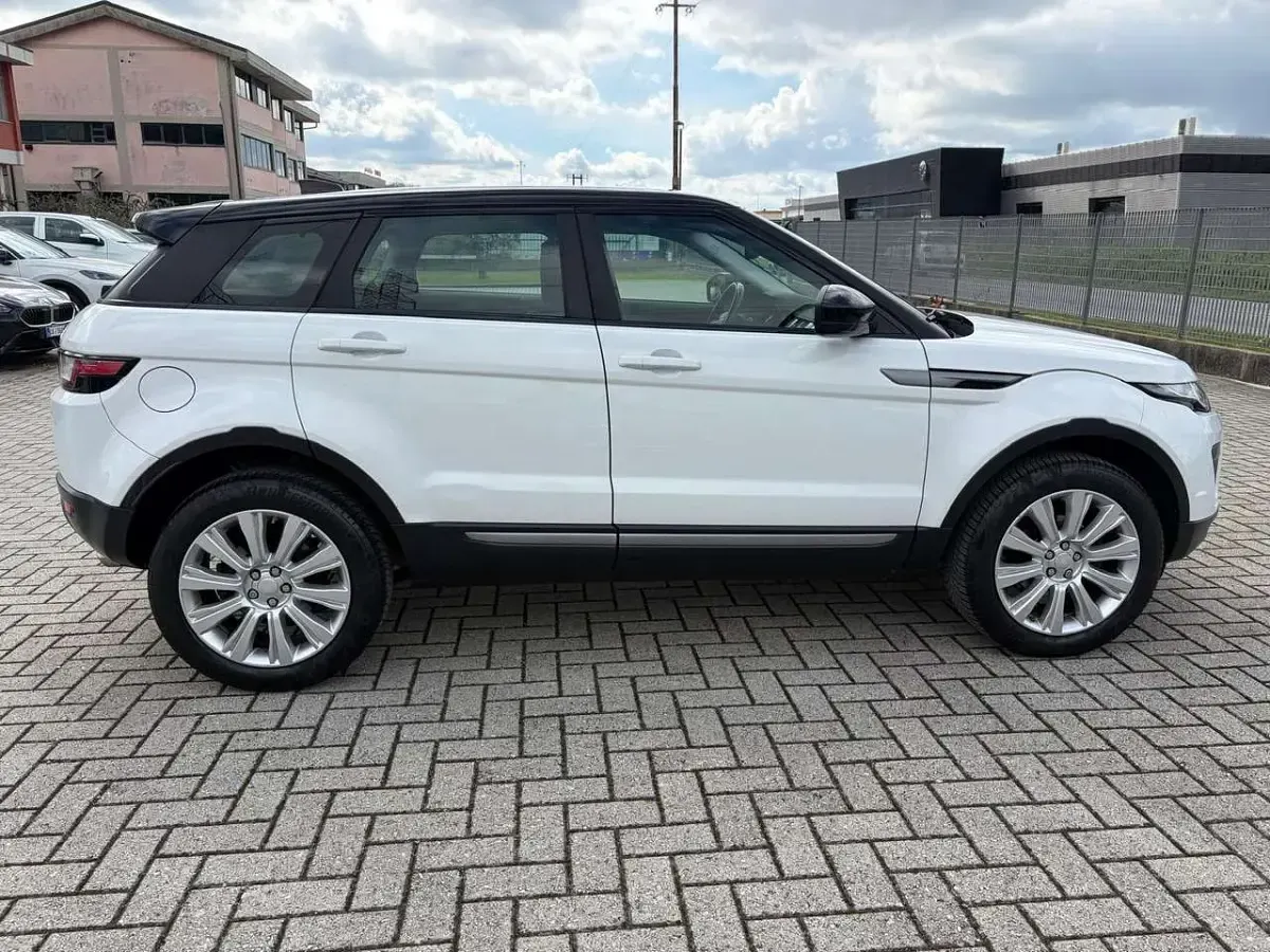 Usata Land Rover Range Rover evoque SE 150 CV (110 kW) 2017 Other SUV