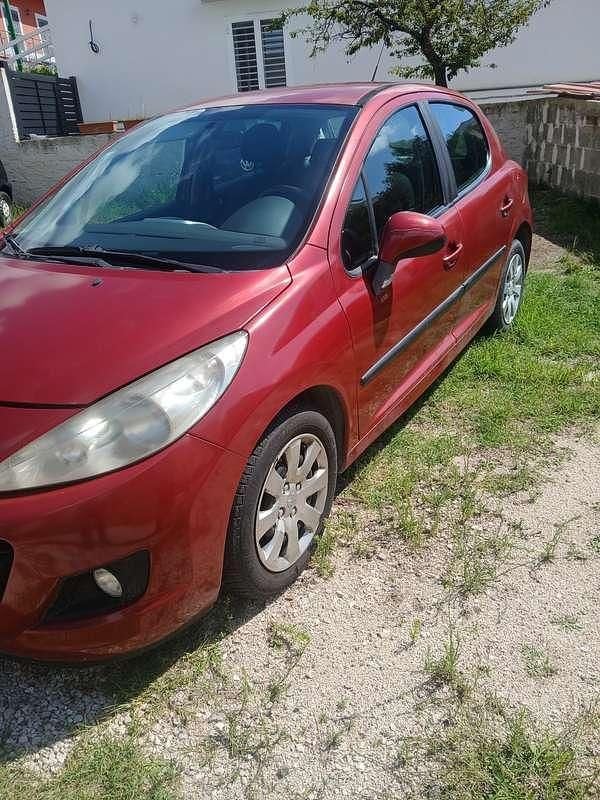 Usata Peugeot 207 75 CV (55 kW) 2008 Rosso Berlina