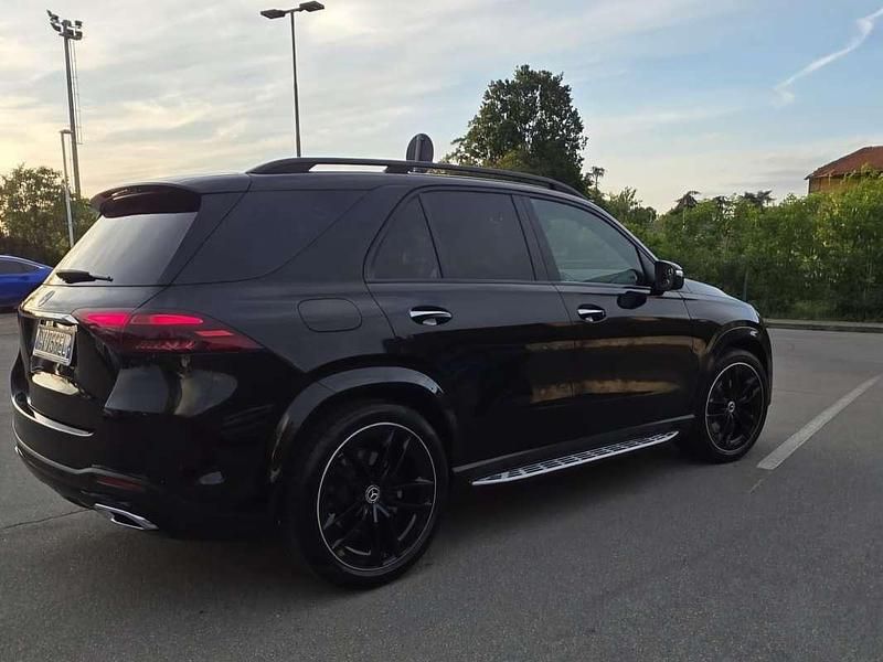 Usata Mercedes GLE300 AMG line 290 CV (213 kW) 2024 Nero SUV