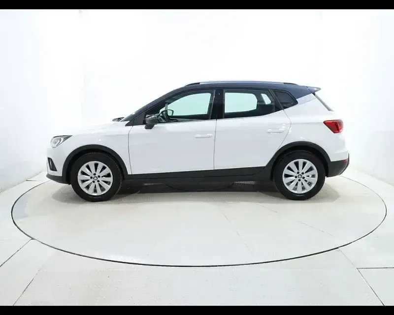 Usata Seat Arona XCELLENCE 96 CV (70 kW) 2021 Bianco SUV