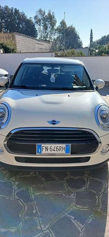 Usata Mini Cooper 136 CV (100 kW) 2018 Beige Utilitaria
