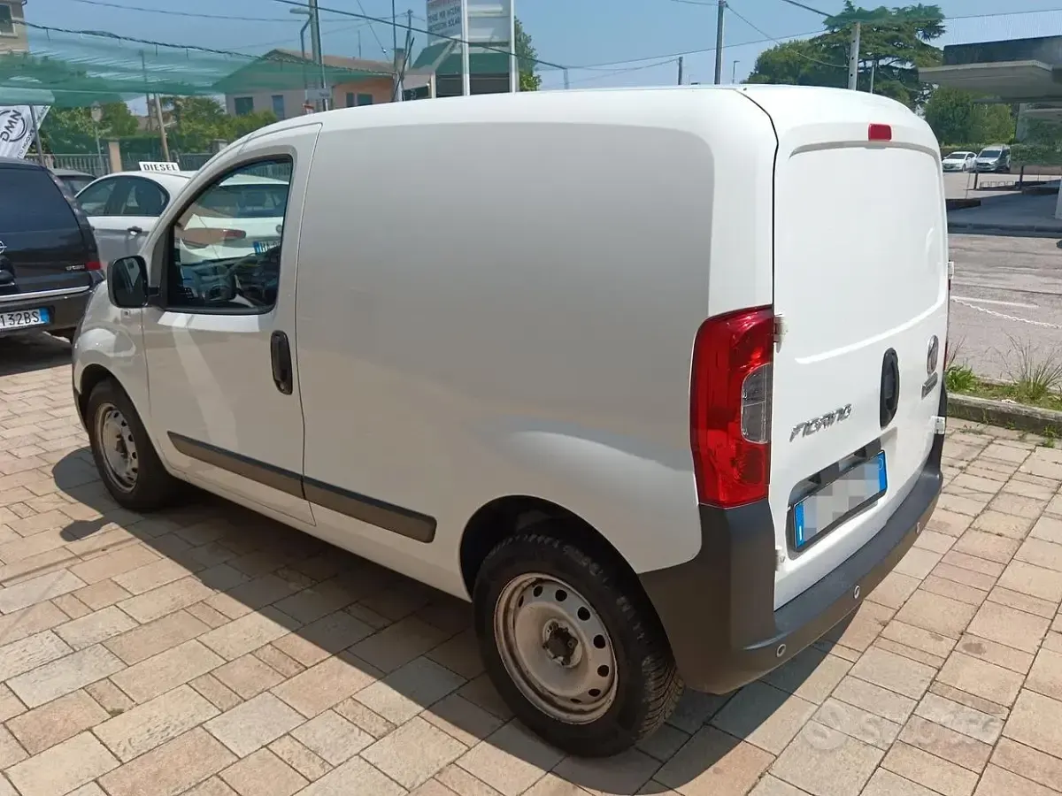 Usata Fiat Fiorino 80 CV (58 kW) 2022 Bianco Monovolume