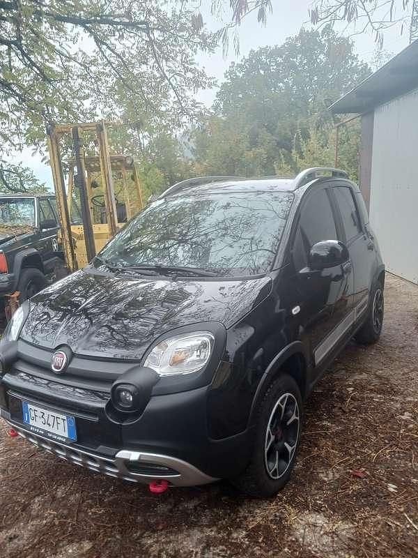 Usata Fiat Panda Cross Cross 86 CV (63 kW) 2021 Utilitaria