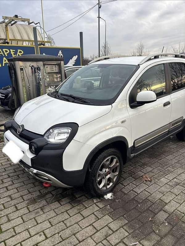 Usata Fiat Panda Cross Cross 86 CV (63 kW) 2020 Utilitaria