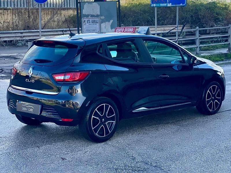 Usata Renault Clio IV 73 CV (53 kW) 2013 Nero Berlina