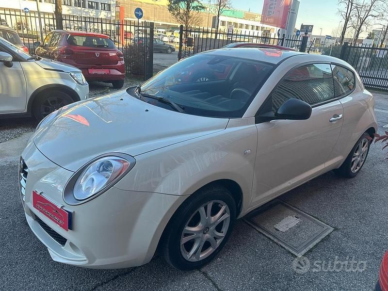 Usata Alfa Romeo MiTo Progression 79 CV (58 kW) 2012 Bianco Utilitaria