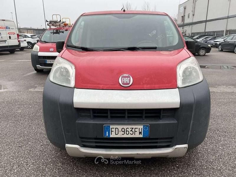 Usata Fiat Fiorino 95 CV (69 kW) 2016 Rosso pastello Monovolume