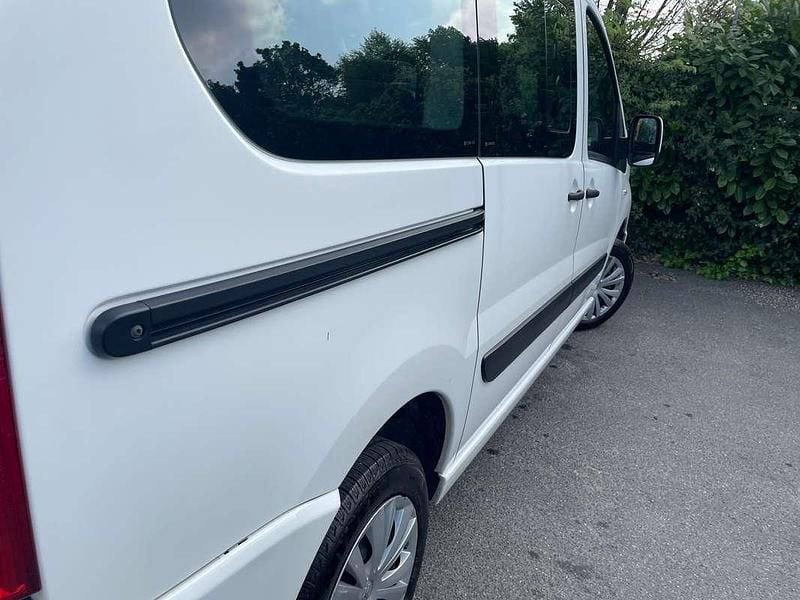 Usata Citroën Jumpy Seduction 128 CV (94 kW) 2015 Bianco Monovolume