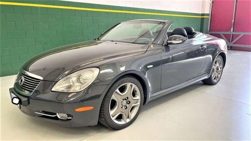 Usata Lexus SC430 286 CV (210 kW) 2006 Grigio scuro Cabrio