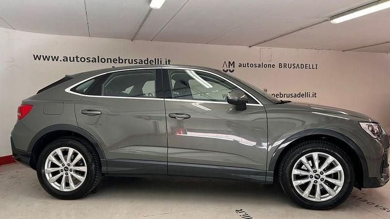 Usata Audi Q3 Sportback Business Plus 149 CV (109 kW) 2024 Grigio SUV