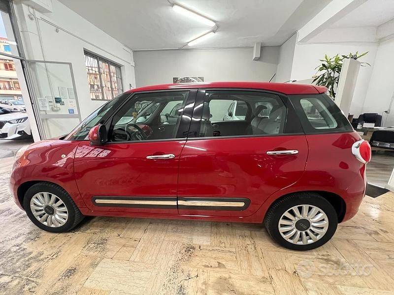 Usata Fiat 500L Lounge 85 CV (62 kW) 2012 Rosso Monovolume