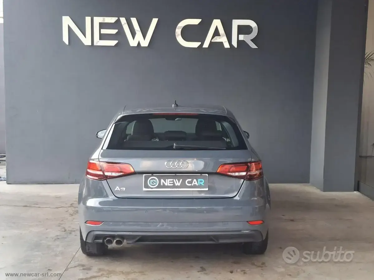 Usata Audi A3 Business 150 CV (110 kW) 2020 Grigio Berlina