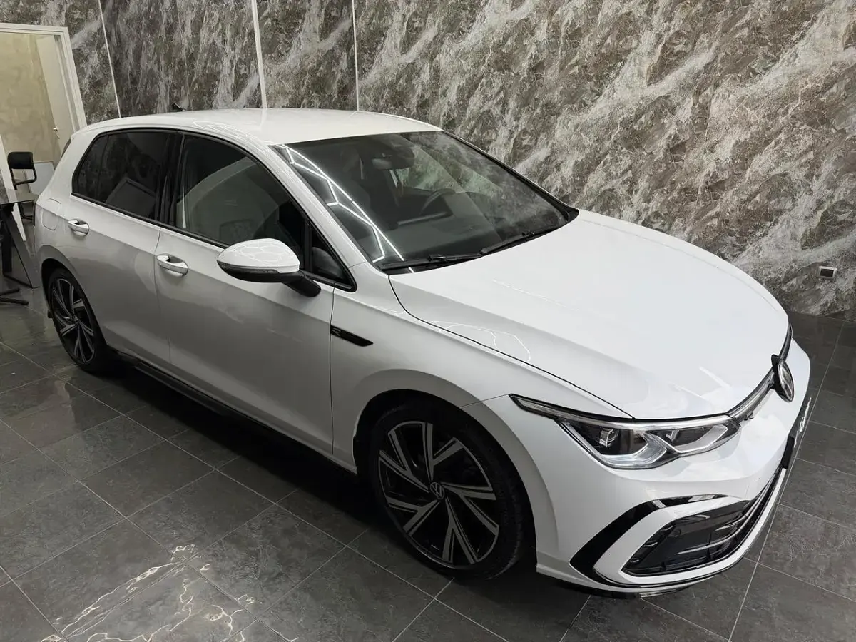 Usata VW Golf R-line 149 CV (109 kW) 2023 Bianco Coupé