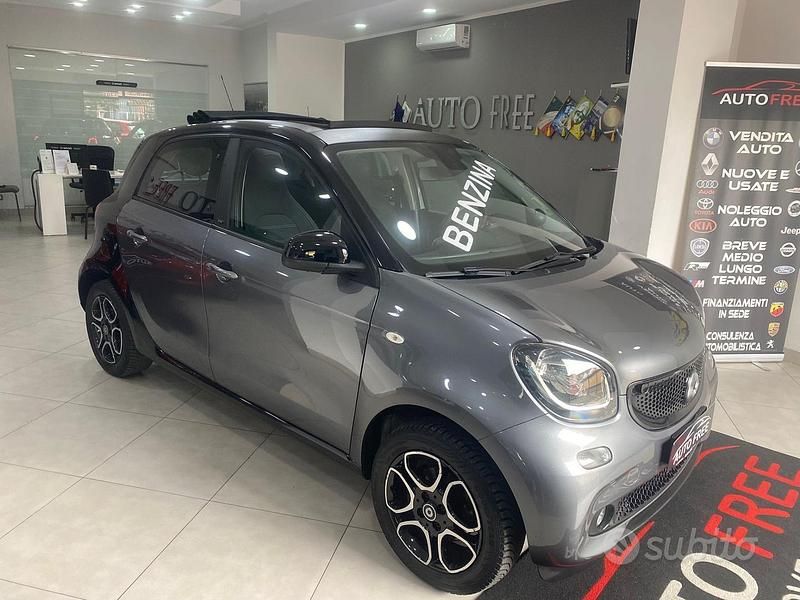 Usata Smart ForFour Prime 70 CV (51 kW) 2018 Grigio Utilitaria