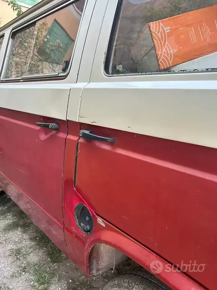 Usata VW Caravelle 1988 Monovolume
