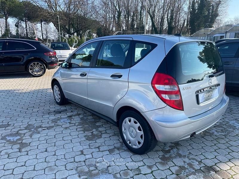 Usata Mercedes A150 95 CV (69 kW) 2007 Argento Monovolume