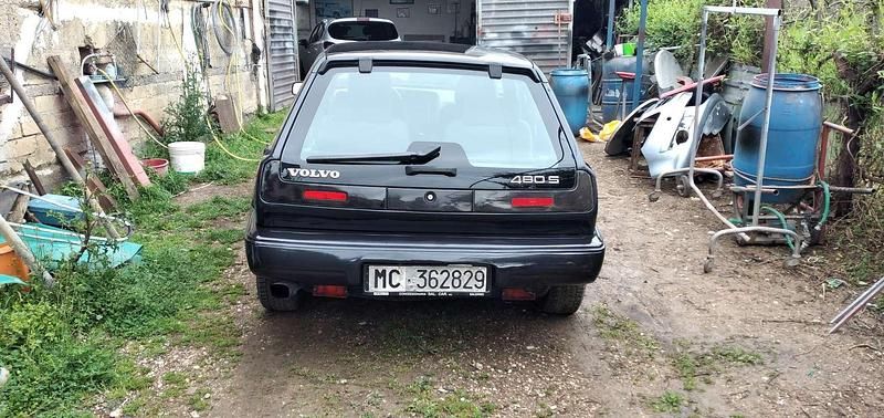 Usata Volvo 480 102 CV (75 kW) 1992 Coupé