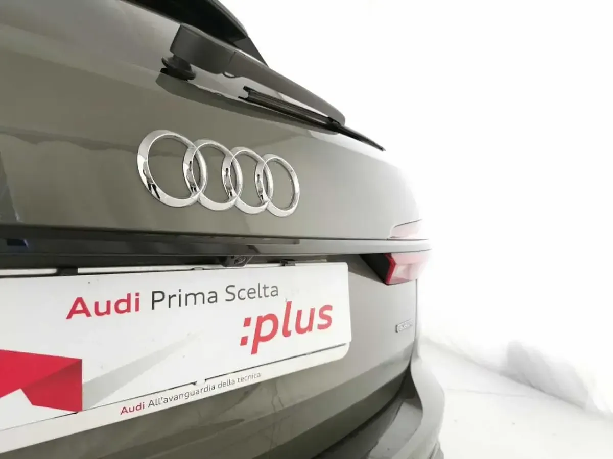 Usata Audi A6 S-Line 2025 Grigio Station wagon