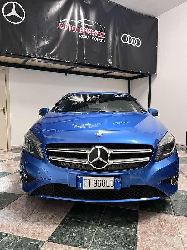 Usata Mercedes A180 Premium 109 CV (80 kW) 2015 Berlina