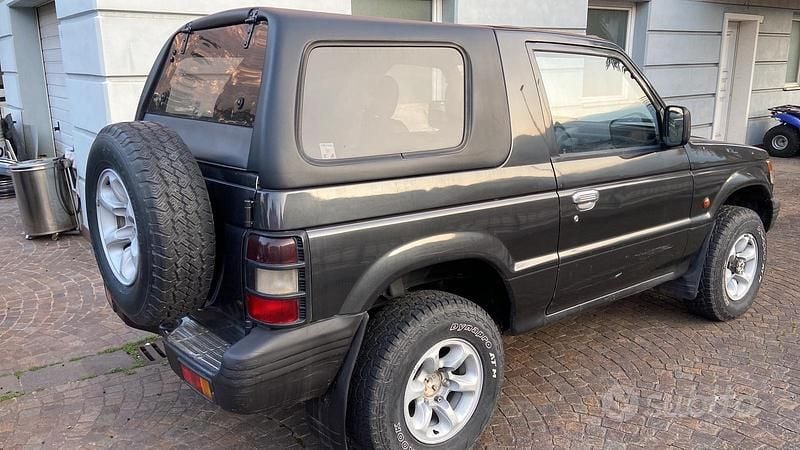 Usata Mitsubishi Pajero 84 CV (61 kW) 1991 SUV