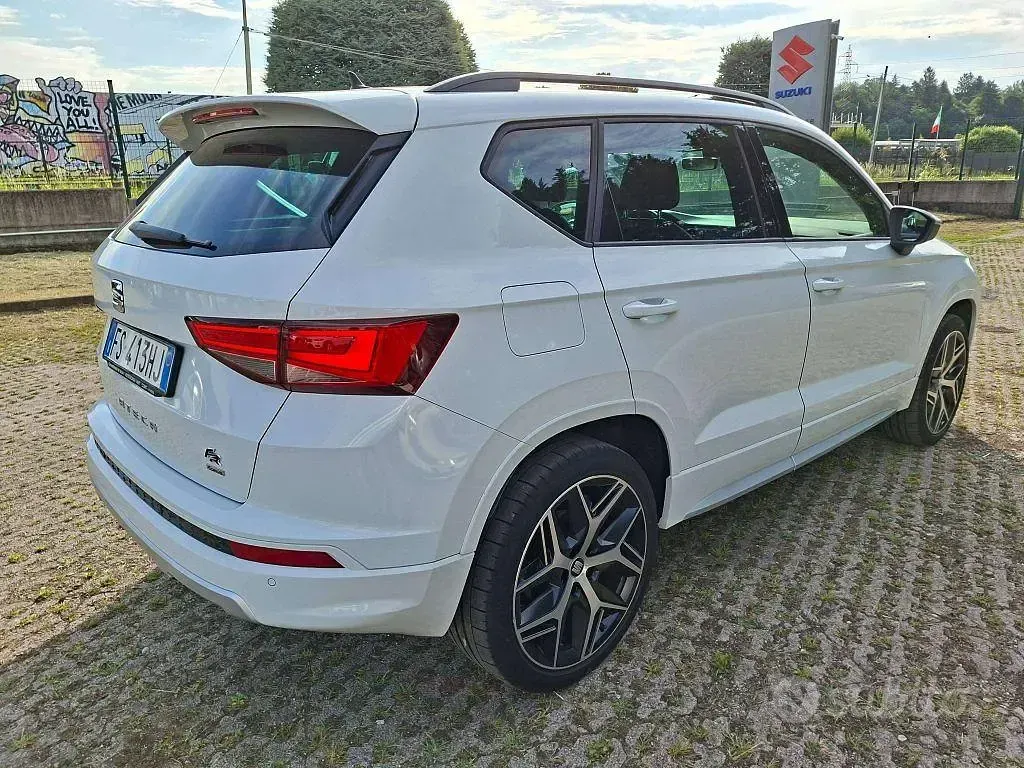 Usata Seat Ateca 4Drive 150 CV (110 kW) 2018 Bianco SUV