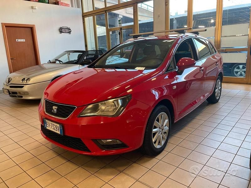 Usata Seat Ibiza ST Style 75 CV (55 kW) 2014 Rosso Station wagon