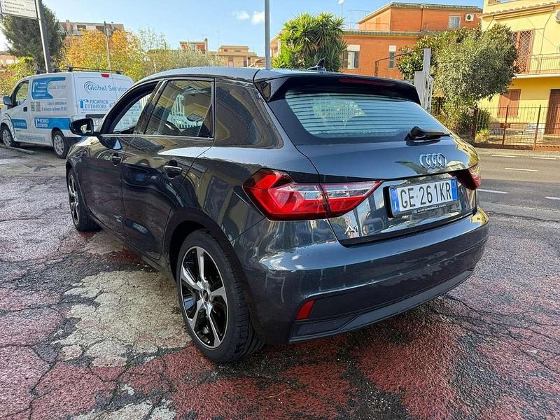 Usata Audi A1 Sportback Admired 110 CV (80 kW) 2021 Grigio Utilitaria
