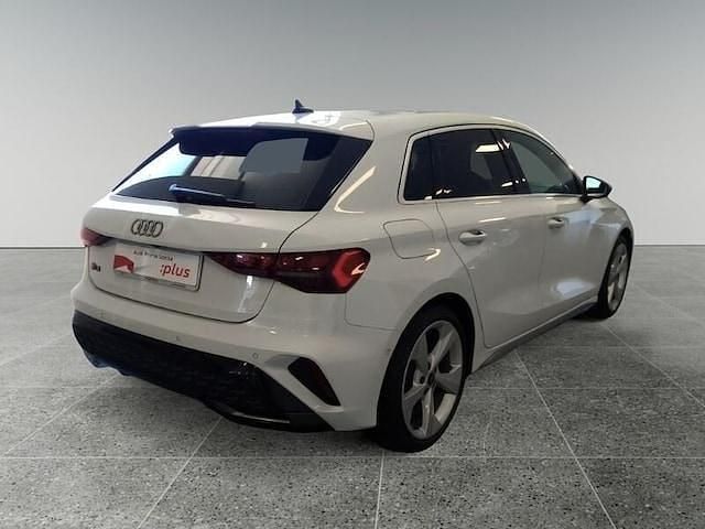 Usata Audi A3 S-Line 150 CV (110 kW) 2025 Bianco ghiaccio metallizzato