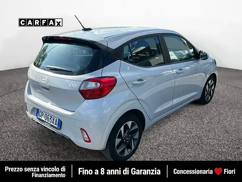 Usata Hyundai i10 67 CV (49 kW) 2023 Grigio Utilitaria