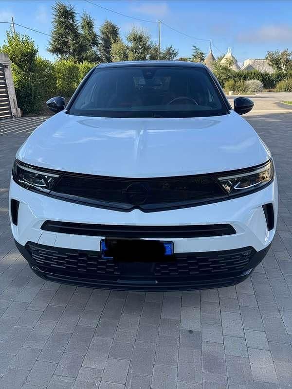 Usata Opel Mokka GS Line 131 CV (96 kW) 2022 Bianco SUV