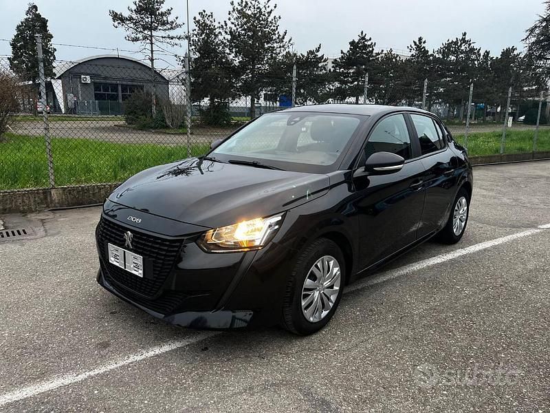 Usata Peugeot 208 Active 75 CV (55 kW) 2022 Nero Utilitaria