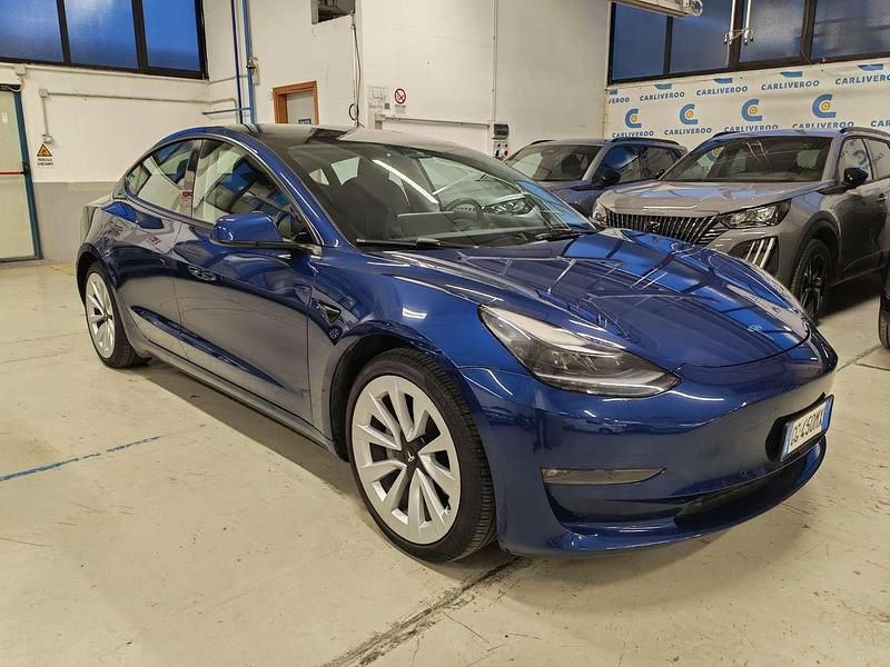 Usata Tesla Model 3 152 kW (208 CV) 2021 Blu marino Berlina